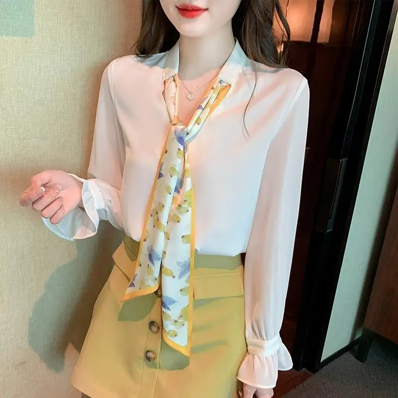 

Fashion Solid Color Flare Sleeve Floral Lace Up Blouse Women Clothing 2022 Autumn New Loose Sweet Tops All-match Commute Shirt