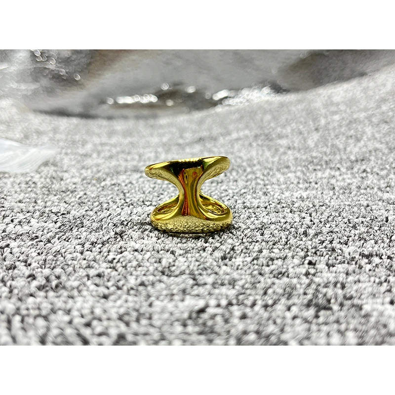 

Best Sellers2023 New Fit Creative Fashion 925 Silver Plated 14k Gold Charm Ring Niche Jewelry Gift