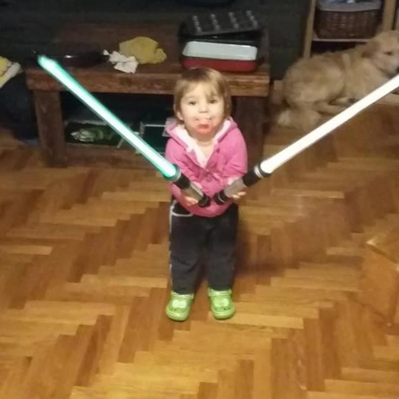 Световые Сабли для мальчиков и детей мигающий меч игрушки косплея Забавный Дарт