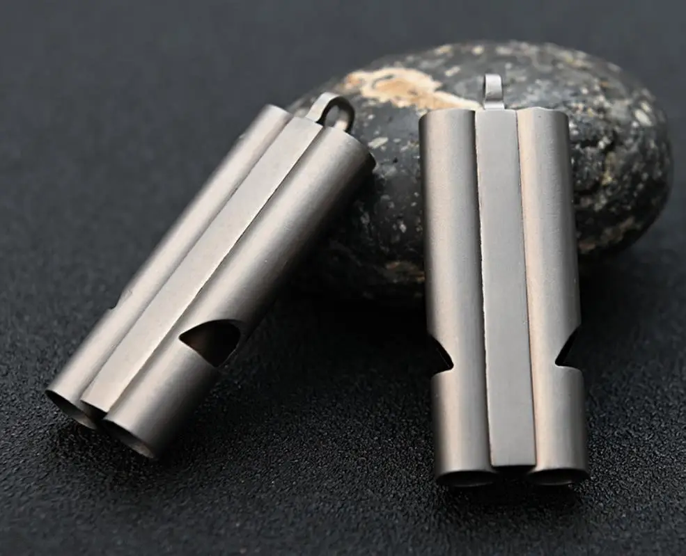 

1Pc Titanium Alloy High Decibel Whistle Outdoor Camping Survival Whistle Double Pipe Whistle EDC Whistle outdoor Tool