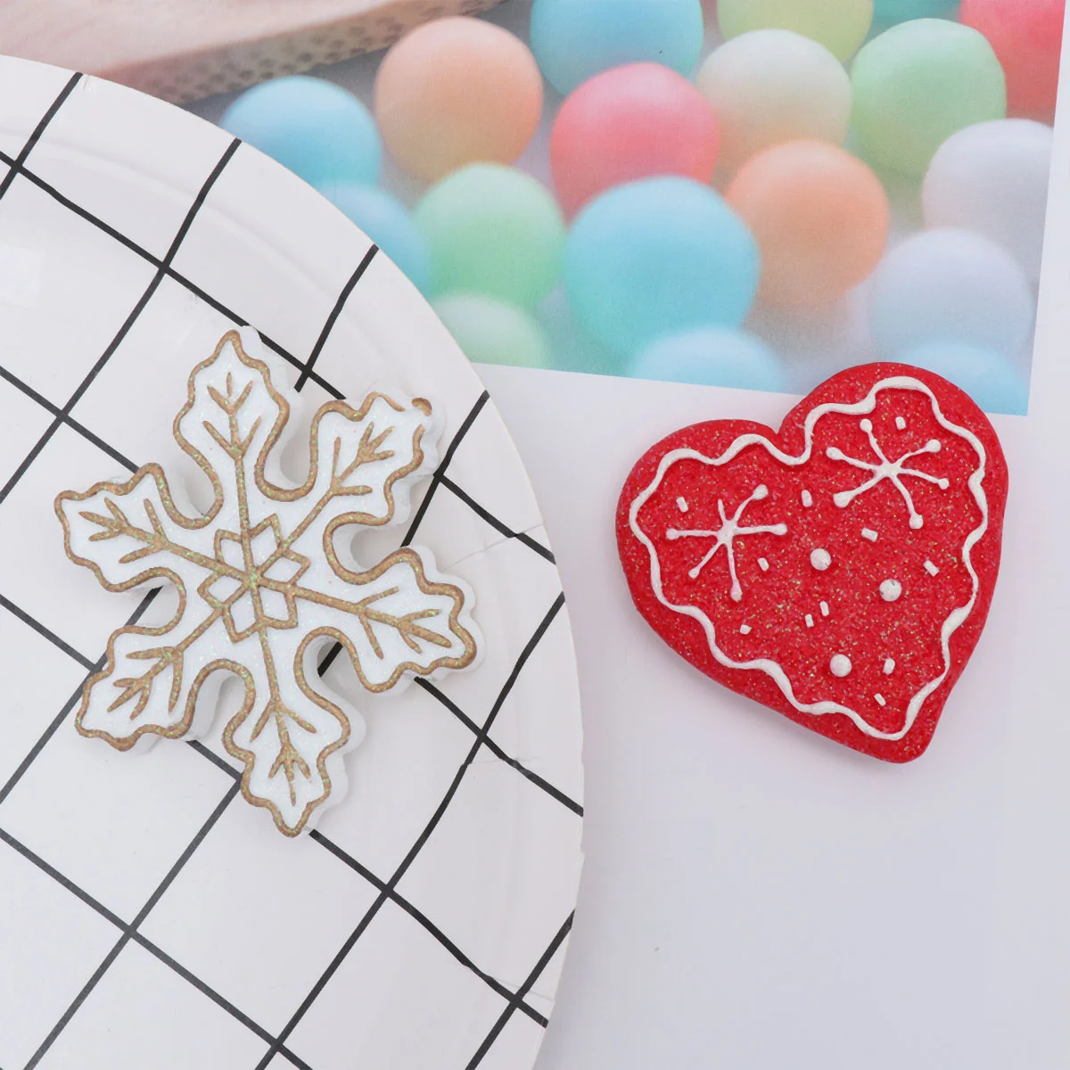 

2 Xmas Fridge Magnet Heart Shaped Magnets for Refrigerator Christmas Fridge Magnet Kitchen Cartoon Magnet