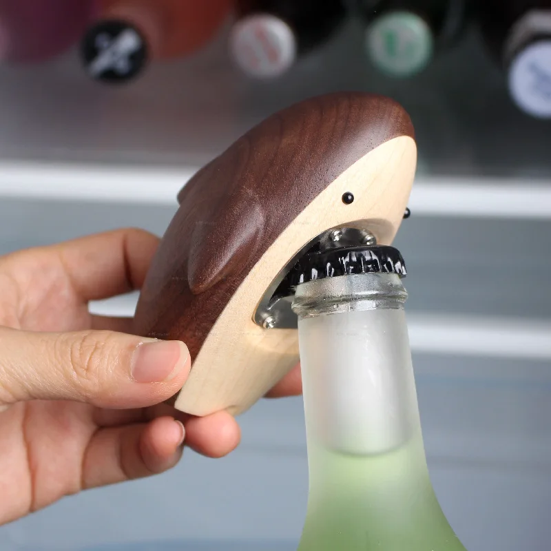 

Creative Solid Wood Beer Bottle Opener New Shark Bottle Opener Portable Starter Beer Shark Opener Gift kitchen accessories