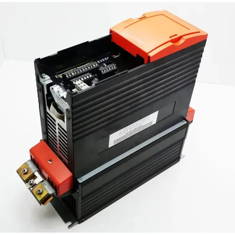 Фото Новый готовый SEW Eurodrive MOVIDYN 51A015-503-50 8264309 16.8kVA + Interb-S 227 -- Контроллер программирования ПЛК №1