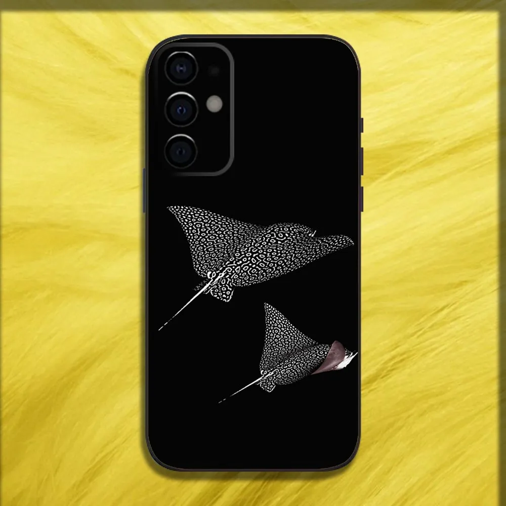 Ocean Sea Animal Manta Ray Phone Case For Samsung S24 S21 S22 S23 S30 Ultra S20 Plus Fe Lite Note 10 9 5G Black Soft Cover