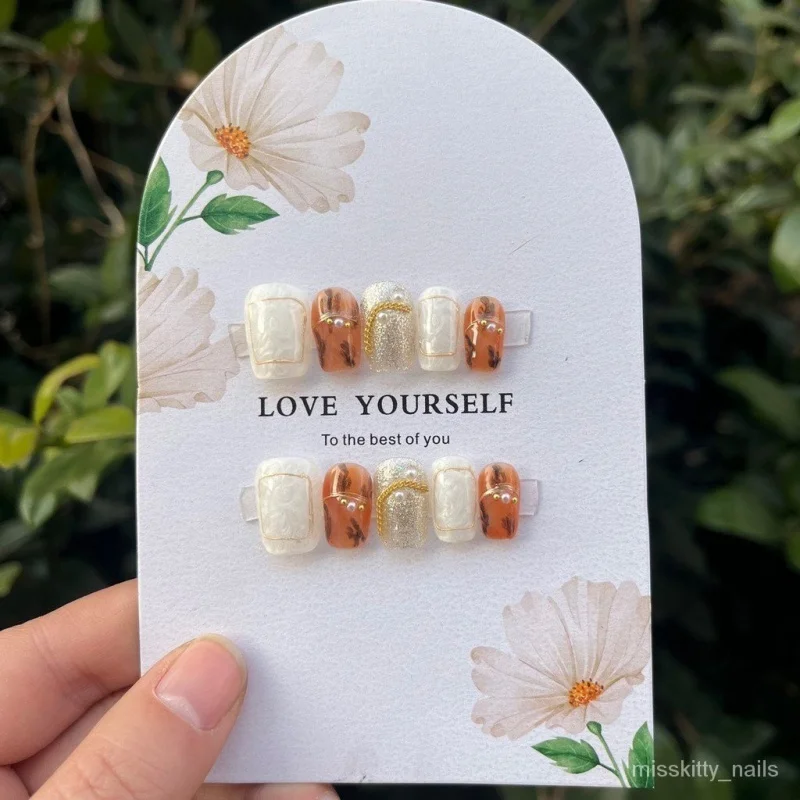 Misskitty ручной работы Носите короткую лестницу белая нить прыгающий цвет цветущие