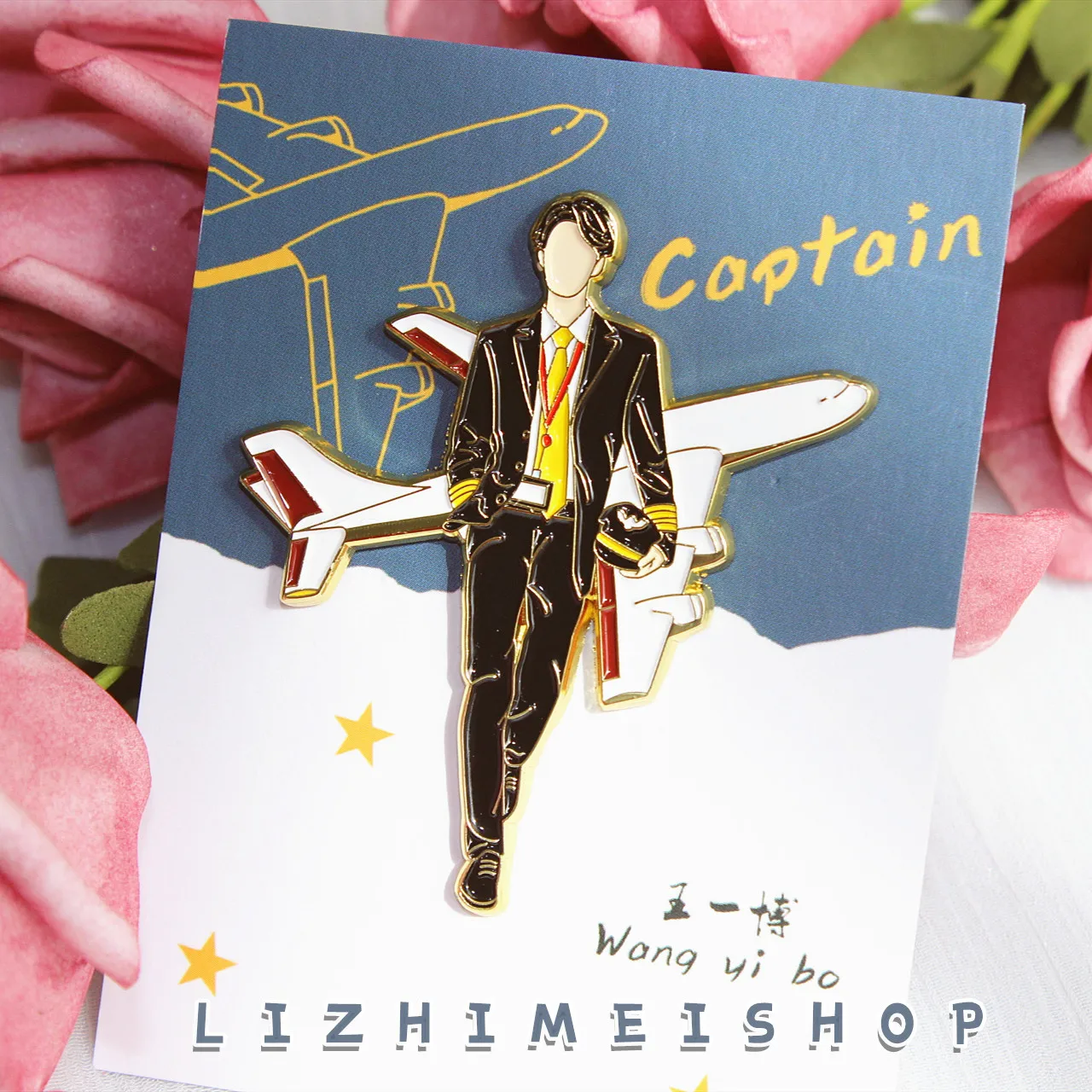 

Anime The Untamed Wang Yibo Aircraft Commander Star Metal Badge Button Brooch Pins Button Collection Medal Souvenir Toy Gift