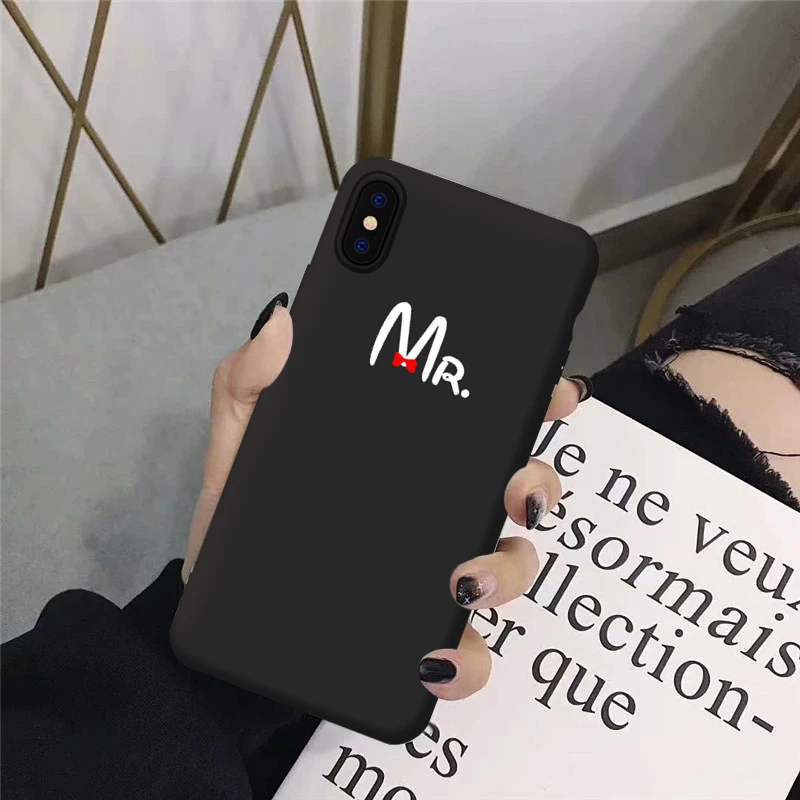 Cute Bow Mr Mrs Couple Case for IPhone 14 Pro Max 13 12 11 XR XS MAX SE 7 8 14Plus Simple Letter Soft Black Silicone Phone Cover