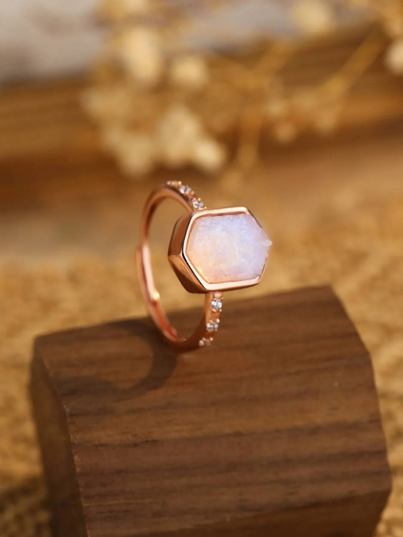 Женское кольцо из чистого серебра 925 пробы с розовым или белым лунным камнем и