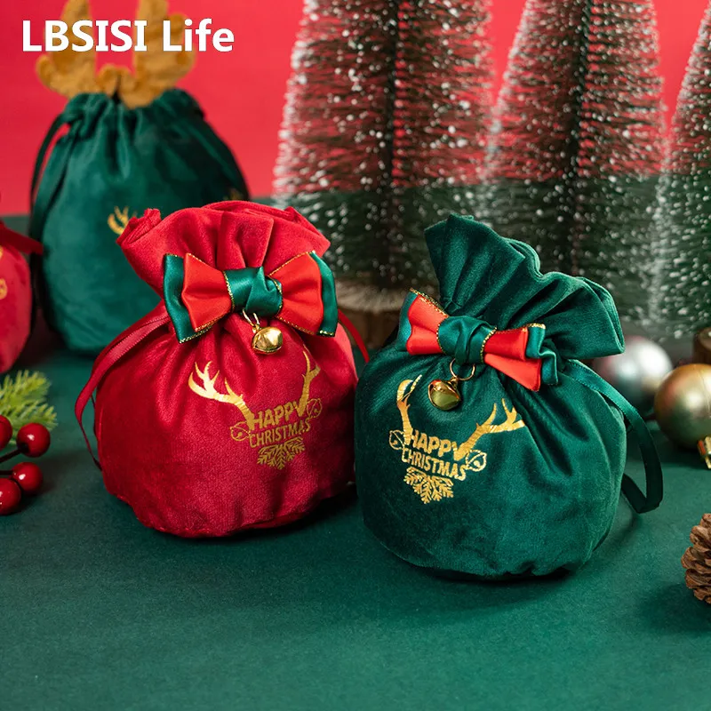 

LBSISI Life 10pcs Red/Green Flannel Bags Christmas Candy Cookie Jewelry Surprise Gift Packaging New Year Party Pearl Decoration
