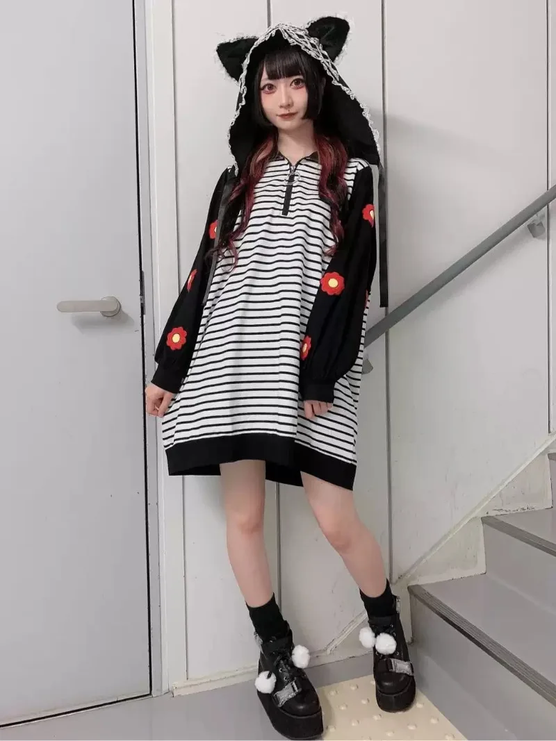 Рисунок 6 - Японские толстовки Mine Dopamine