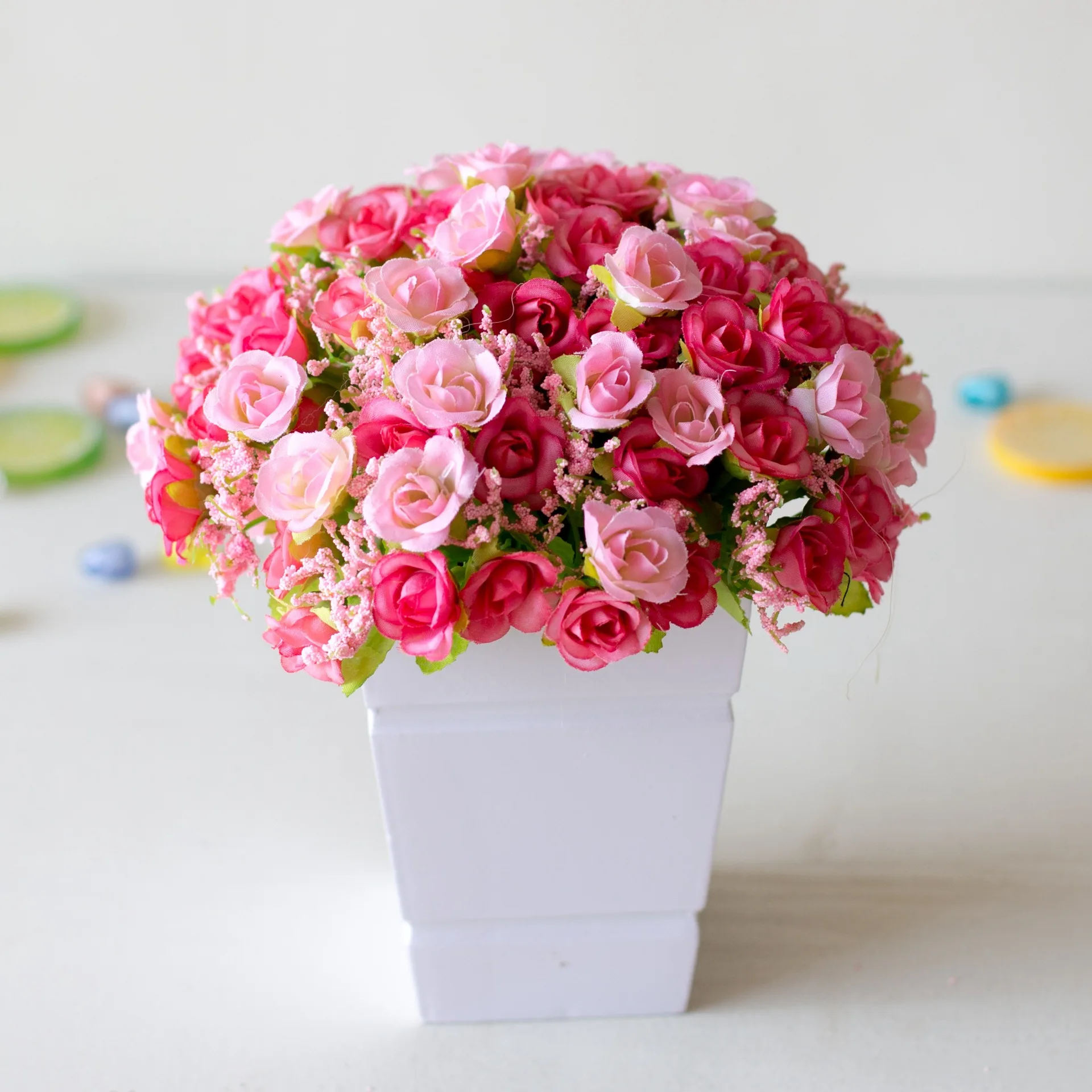 

Artificial Flowers 24cm 21 Head Spring Diamond Small Rose Bouquet Farm Manor Garden Decoration Studio Shooting Props