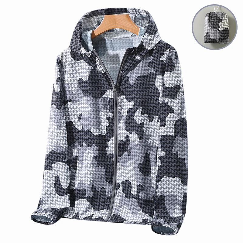 

New Men's Summer Ultra-Light Hood Jacket Camouflage Thin Windbreaker Fashion Sunscreen Casual Zipper Coat Packable Male Jackets