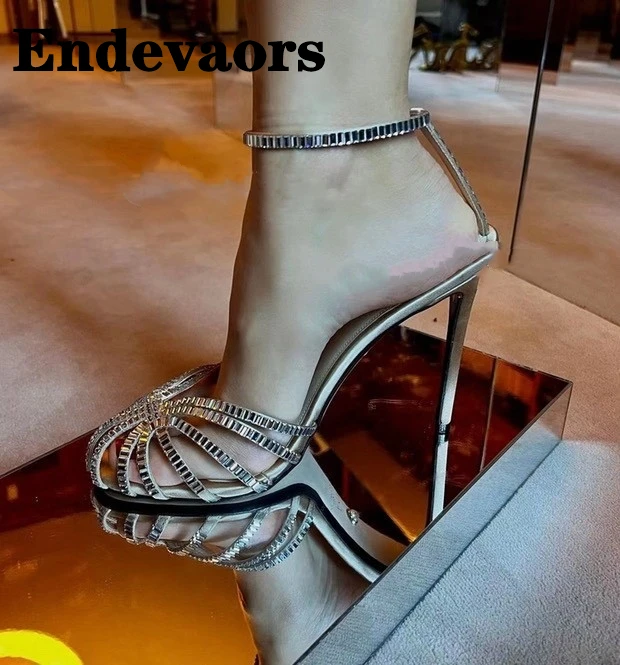 

Round Toe Wrapped Foot Rhinestone Hollow Summer Newest Thin High Heel Sexy Woman Sandals Temperament Banquet Fashion Shoes