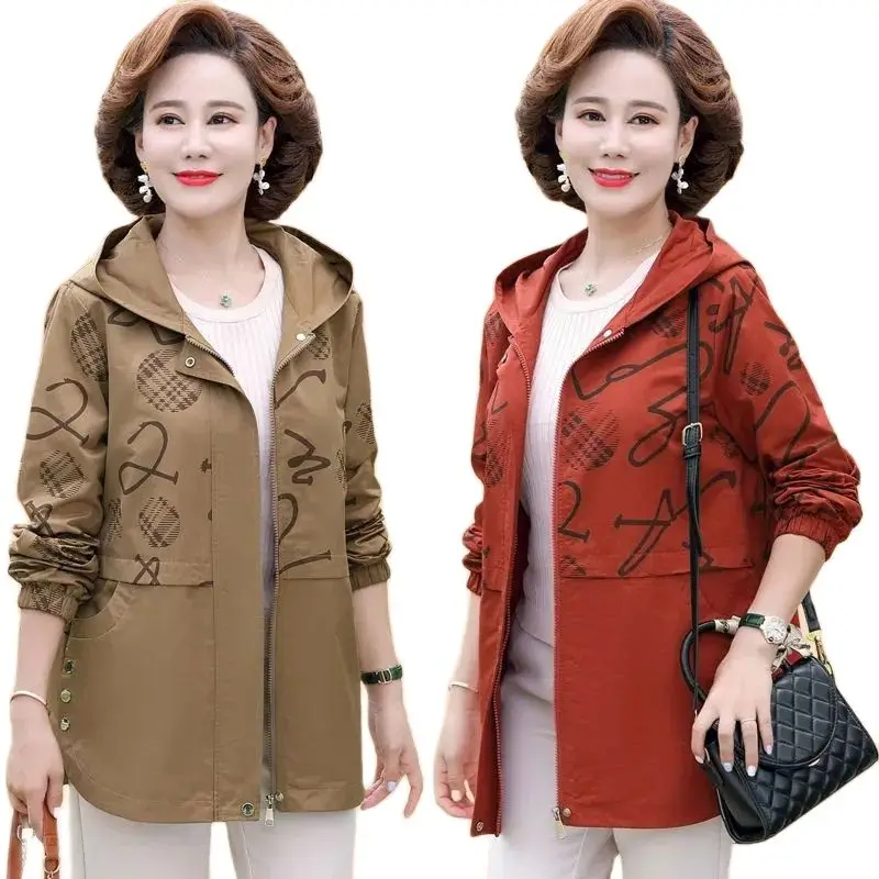 

Spring Autumn Women Trench Coat New Fashion Print Hooded Overcoat Middle-aged Older Mothers Clothes Windbreakers Female Tops 5XL