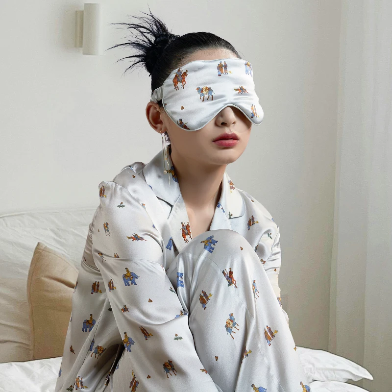 Lunch Break High-Speed Rail Travel Pure Natural Silk Print Eye Mask Road Cultural Creative Soft and Comfortable...