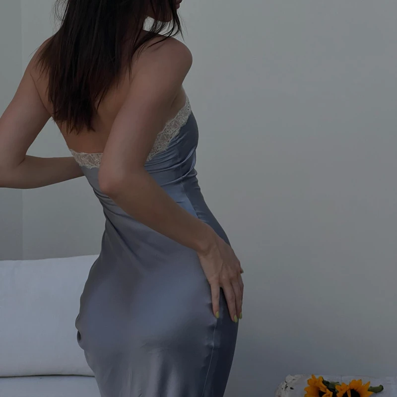 Привлекательное Шелковое Платье Макси Wheremery С Открытой Спиной И Кружевным