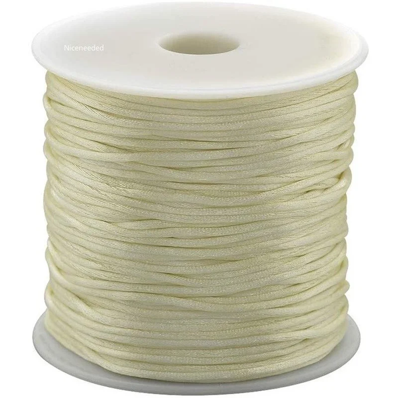 

Шнур нейлоновый для бижутерии, 1 рулон, около 82 ярдов, 1 мм, блестящий шелковистый погремушечный шнур, шнур для бисероплетения для изготовлен...