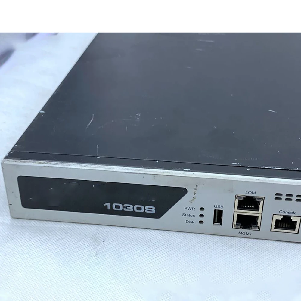 Для 6-портового гигабитного питания A10 Thunder 2 гигабитных оптических портов и порта