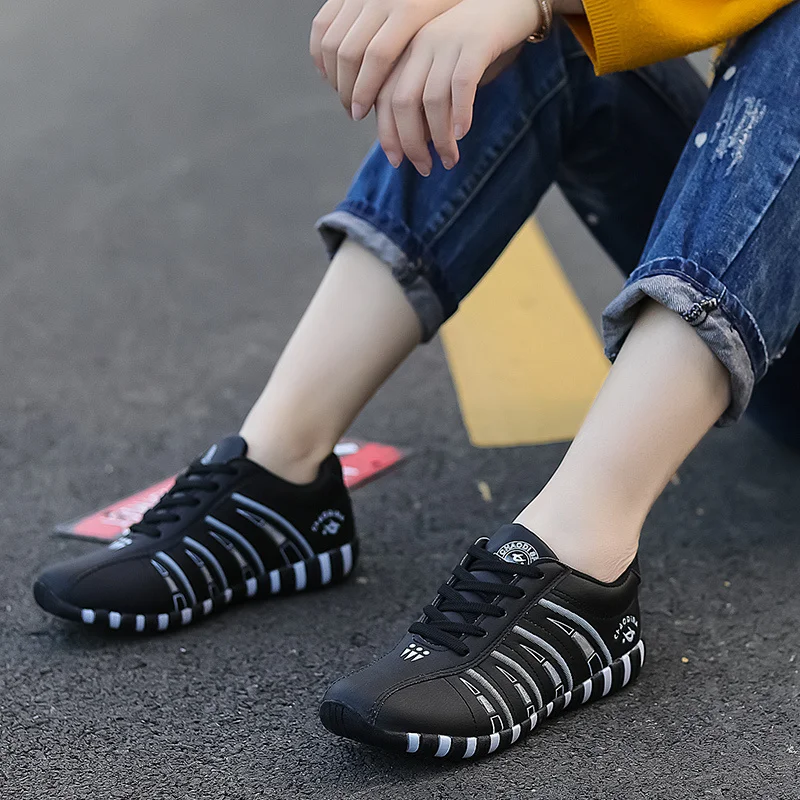 

Женские кроссовки для бега, спортивная обувь для девочек, роскошные спортивные кроссовки для бега, блестящая женская спортивная обувь на пл...