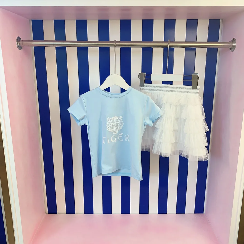 

Комплекты одежды для девочек из бутика, летняя дизайнерская детская одежда 2022, футболка с коротким рукавом и надписью, сетчатая юбка, компле...