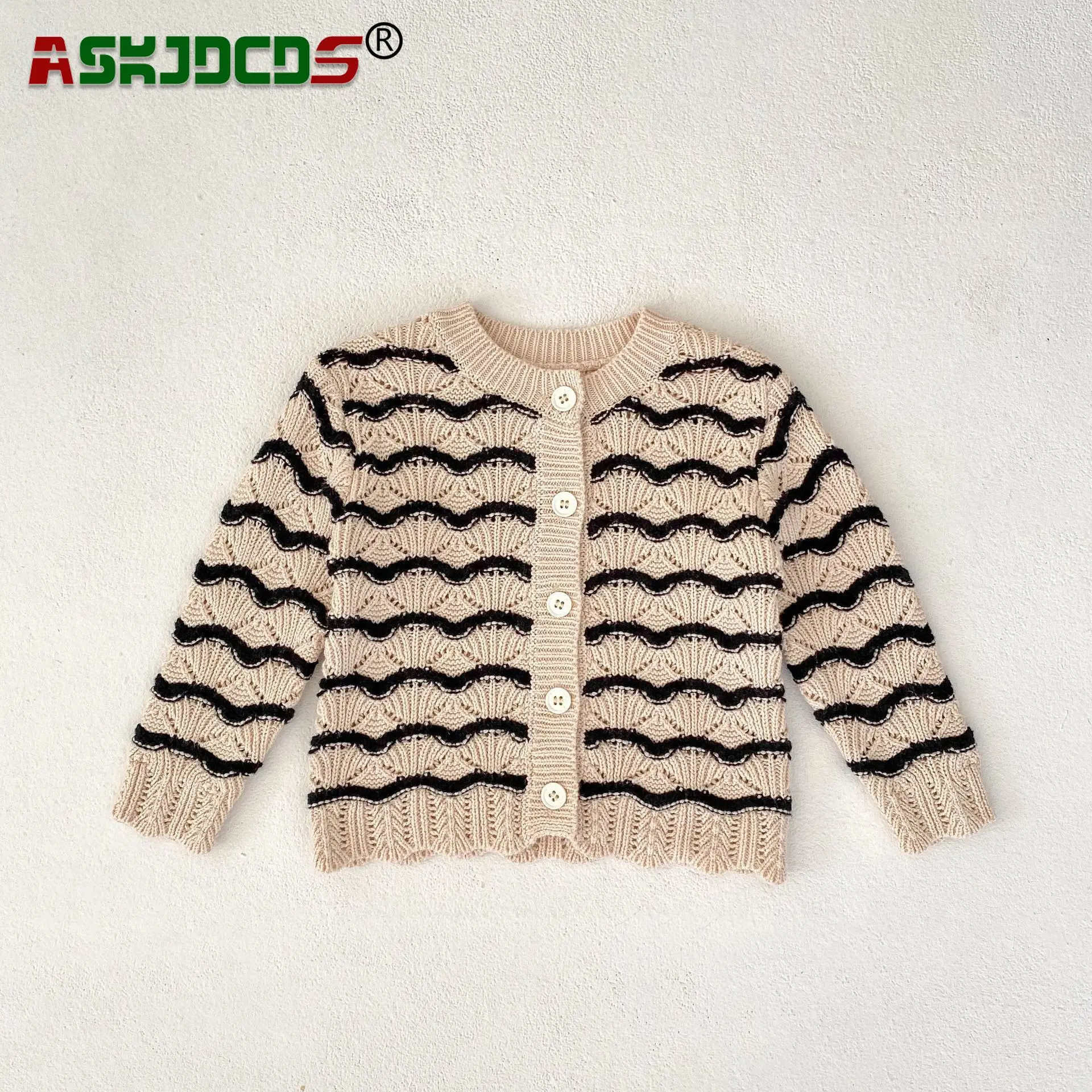 

Новое поступление 2023, стильный черный кардиган с волнистым узором, пальто, комбинезоны, боди для маленьких девочек, модная коллекция осенней искусственной кожи