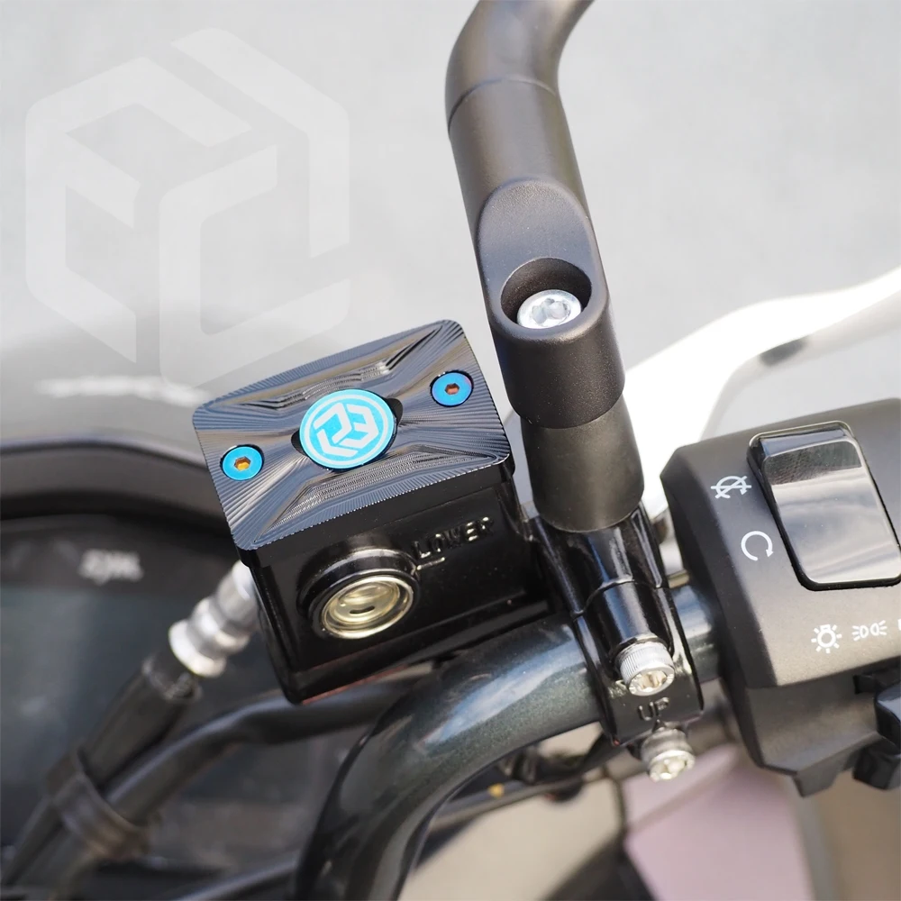 Фото Для YAMAHA MT15 передний бак тормозной жидкости, крышка масляной чашки, крышка тормозной жидкости, резервуар главного цилиндра, аксессуары для мотоциклов с ЧПУ №3