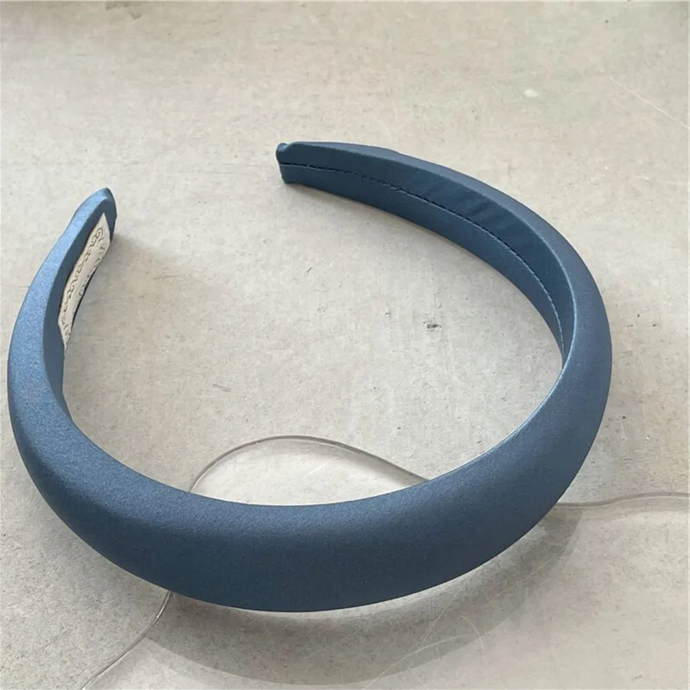 Рисунок 6 - Однотонные элегантные губчатые повязки на голову