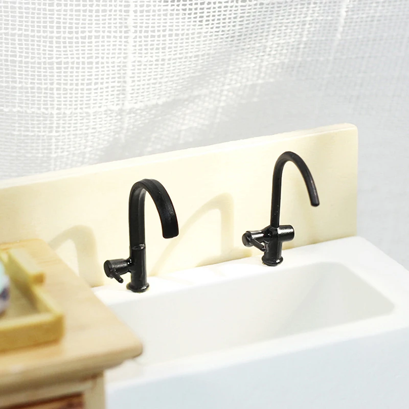 

1PC 1/12 Dollhouse Miniature Accessories Mini Bathtub Faucet Simulation Water Tap Model Furniture Toys for Doll House Decoration