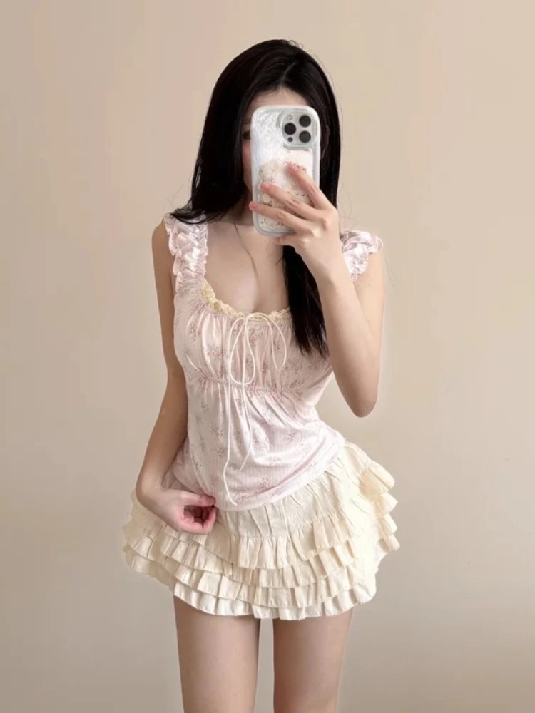 Женская футболка с бантом