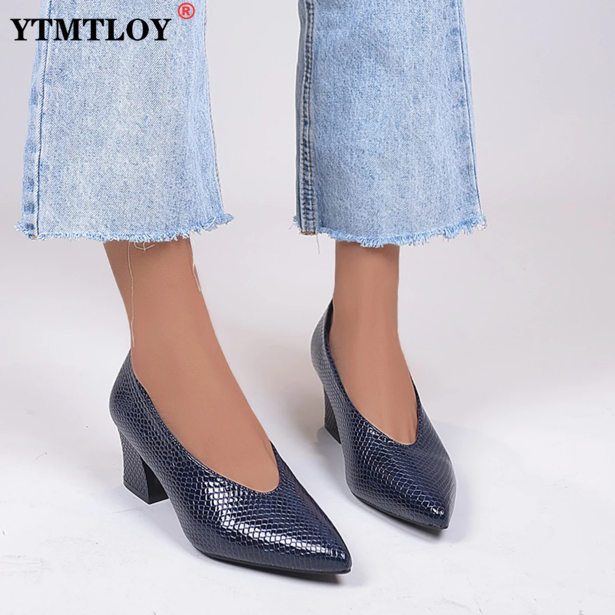 

Pointy V-neck Patent-leather Single Women Shoes High Heels Spring Versatile Retro Chunky Single Shoes Zapatos De Mujer Black 6
