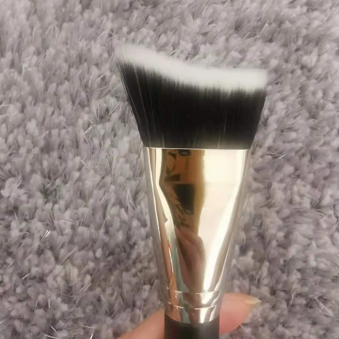 Полупостоянная кисть для контуринга лица C164 цвет в ассортименте