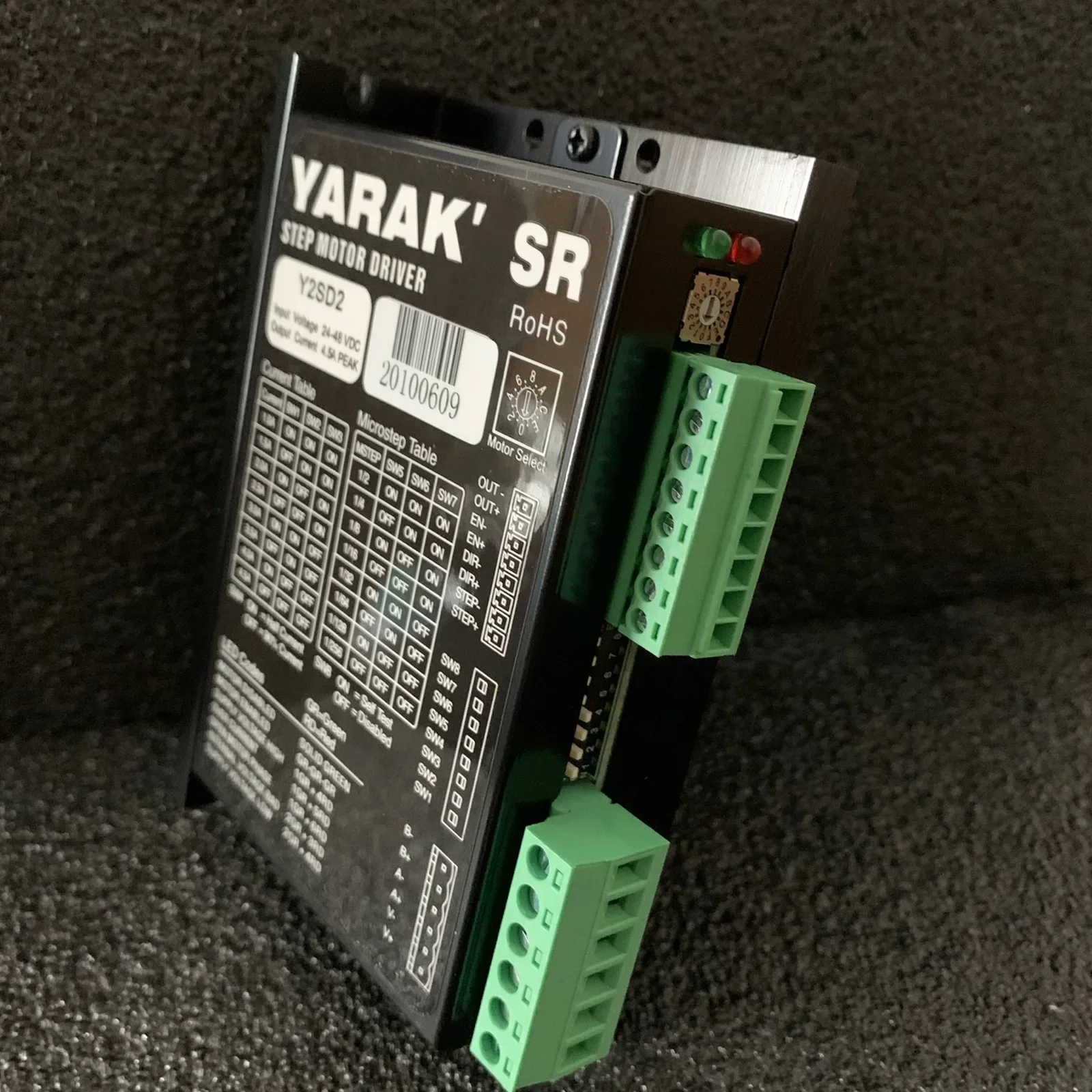 Шаговый двигатель Shinano YARAK Y2SSR4/Y2SD2 и другие шаговые двигатели Kaifu VICSR4