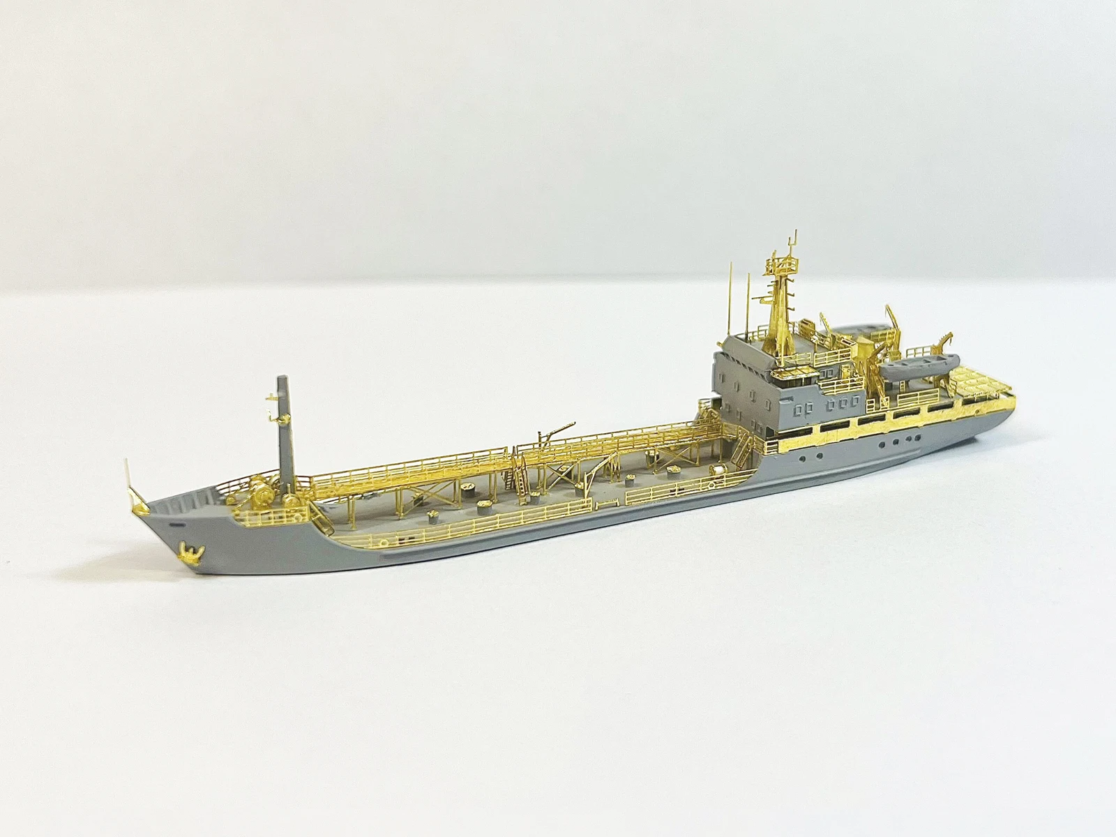 

Toy Model 1/700 Beishui 572 Water Transport Ship PLA Type 632 Tanker Water Ship Model Self Made Assembled