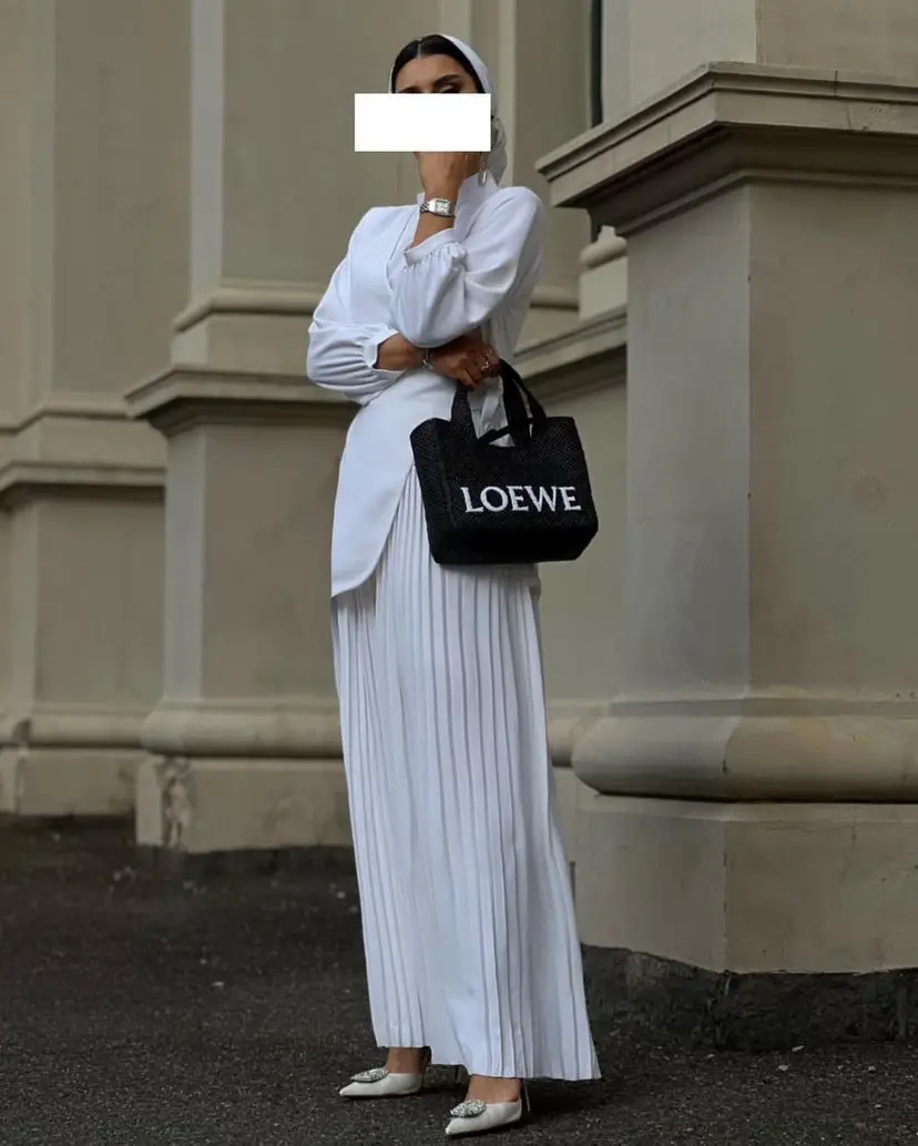 

Vintage Long Sleeves High Neck Prom Dresses White Satin Pleated Ankle Length Simple Party Dresses Zipper Back