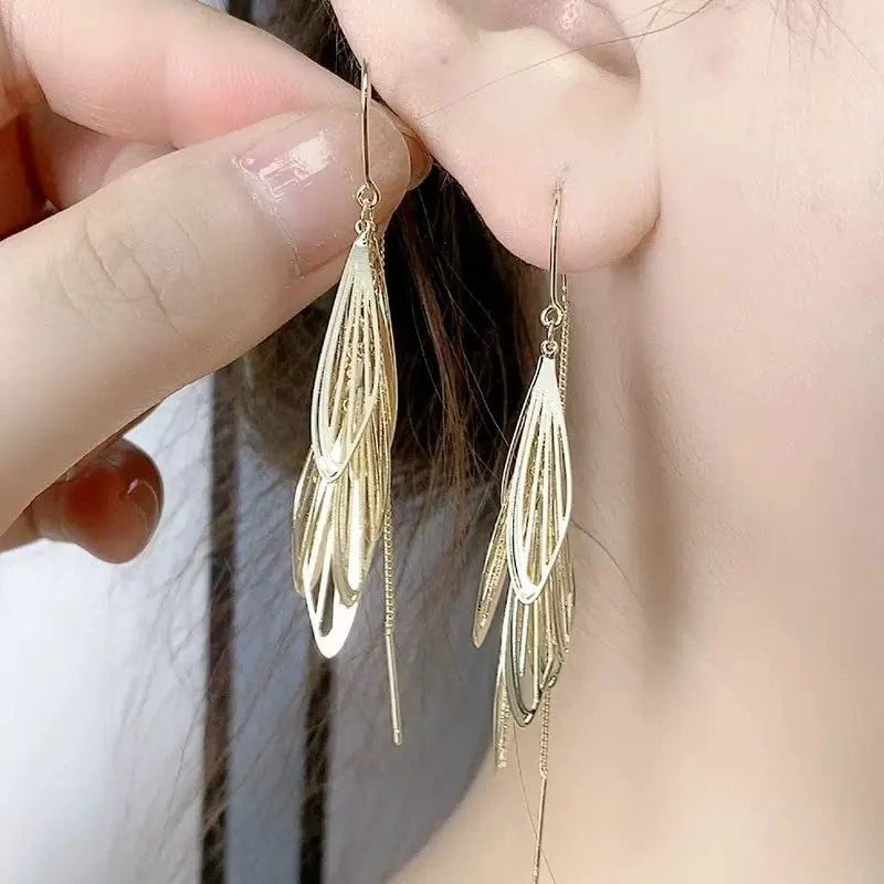 

Dragonfly Wing Fringe Earrings,Dragonfly Tassel Threader Earring,Hollow Long Chain Drop Dangle Earrings Jewelry for Women