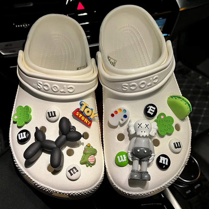 

muti-color Shoe Decoration Buckle croc Charms carton dog M set Accessories DIY Combination Jibz unisex gift