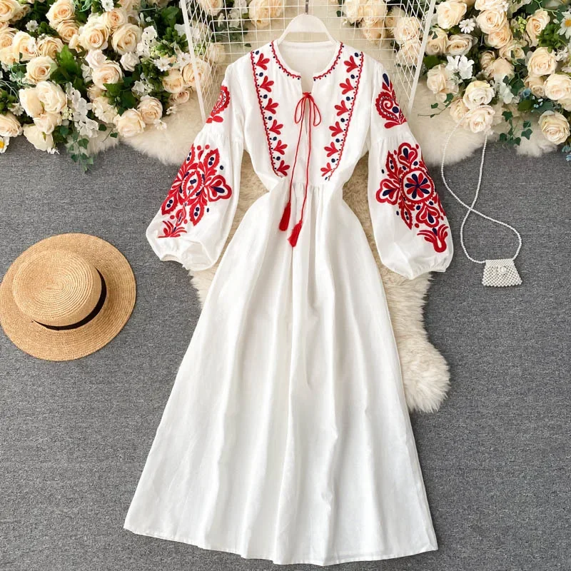 

Women Spring Autumn Dresses Bohemian Embroidered Flower O-Neck Lantern Sleeve High Waist Pleated Vestidos Y2k Fashion Streetwear