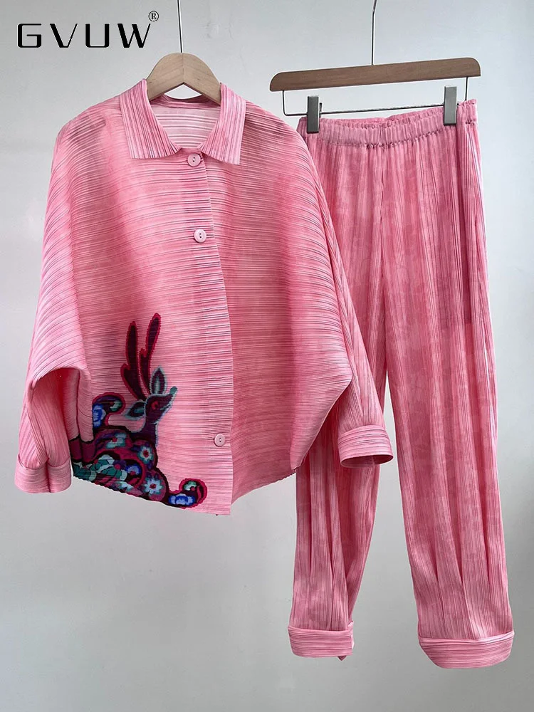 

GVUW 2023 New Pleated Printed Two Piece Set For Women Autumn Fashion Batwing Sleeve Top High Waist Straight Pants Female 17G2406