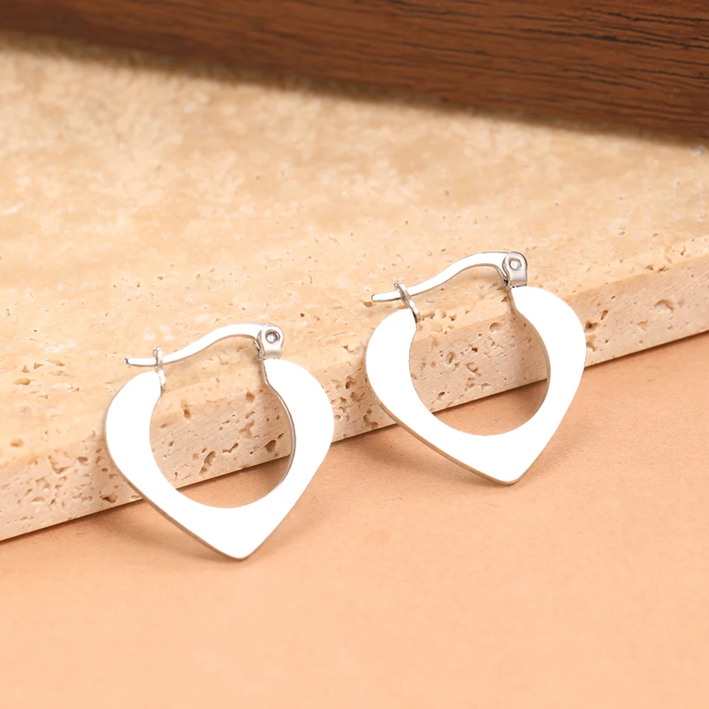 Элегантные женские серьги-кольца в форме сердца из нержавеющей стали от DOTIFI