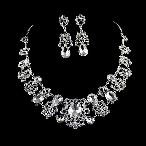 

Ladies Jewelry Set New Bridal Necklace Korean Version Chain Crystal Bridal Jewelry Large Chain Alloy Wedding Luxury Large Chain