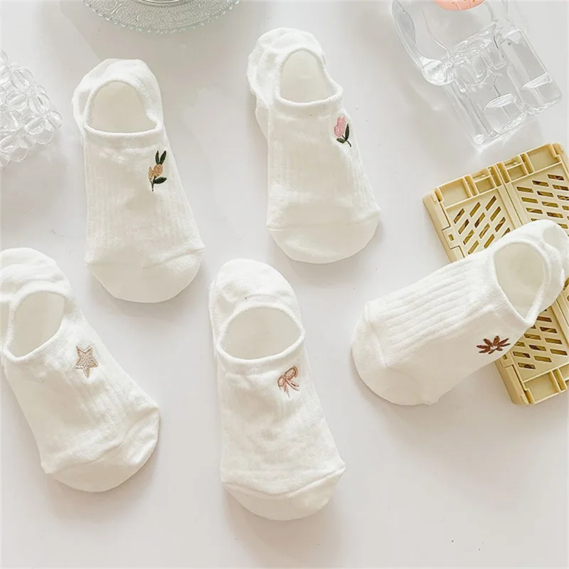 10Pairs Cotton Women's White Boat Socks Cartoon Pattern Bear Flower Casual Summer Breathable Cute Socks Short Happy Ankle Sock