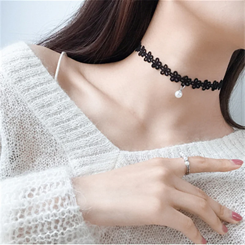 

Women Velvet Choker Necklace Sexy Lace Gothic Vintage Double-stranded Necklace with Pendants Female Rope Chain Party Accessory