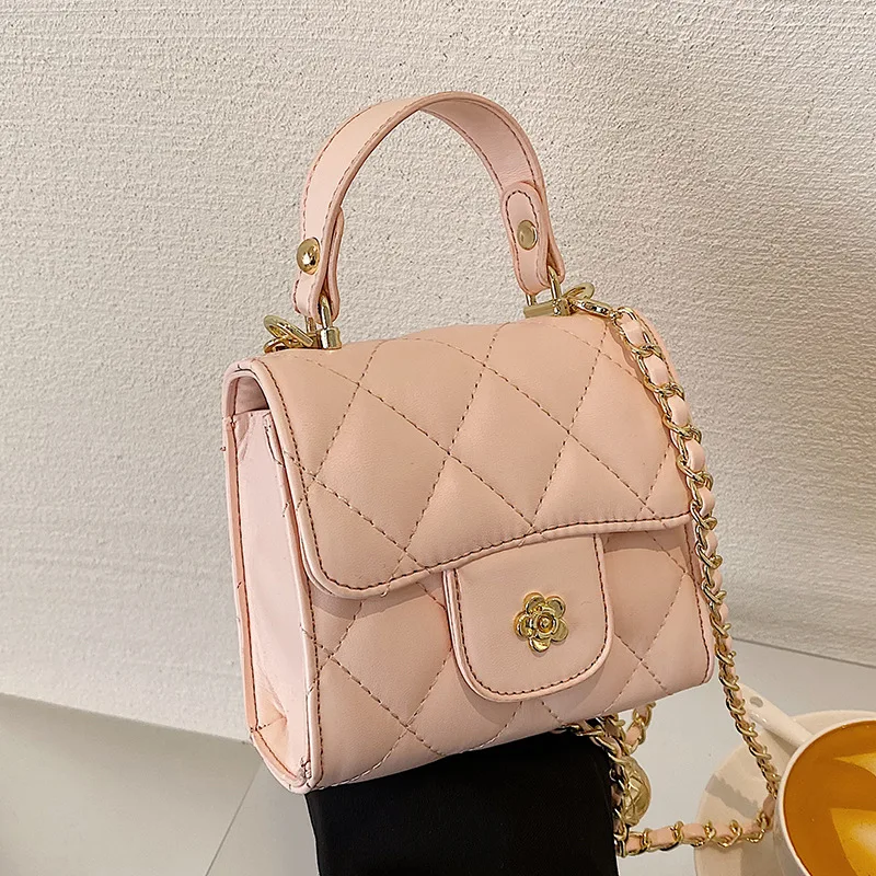 

New Fashion Crossbody Bags for Women 2022 Trend Chain Handbags Luxury Brand Designer Shoulder Simple Bag Small Kawaii Totes