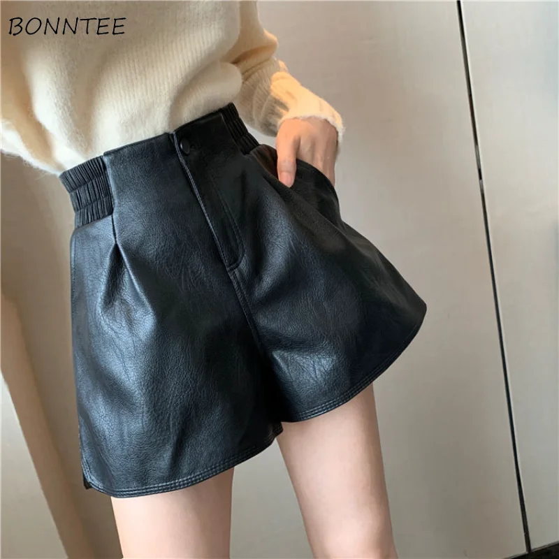 

PU Leather Shorts for Women Side Slit Minimalist Шорты Женский Black Design All-match Streetwear Trousers Hipsters New 2022 Ins