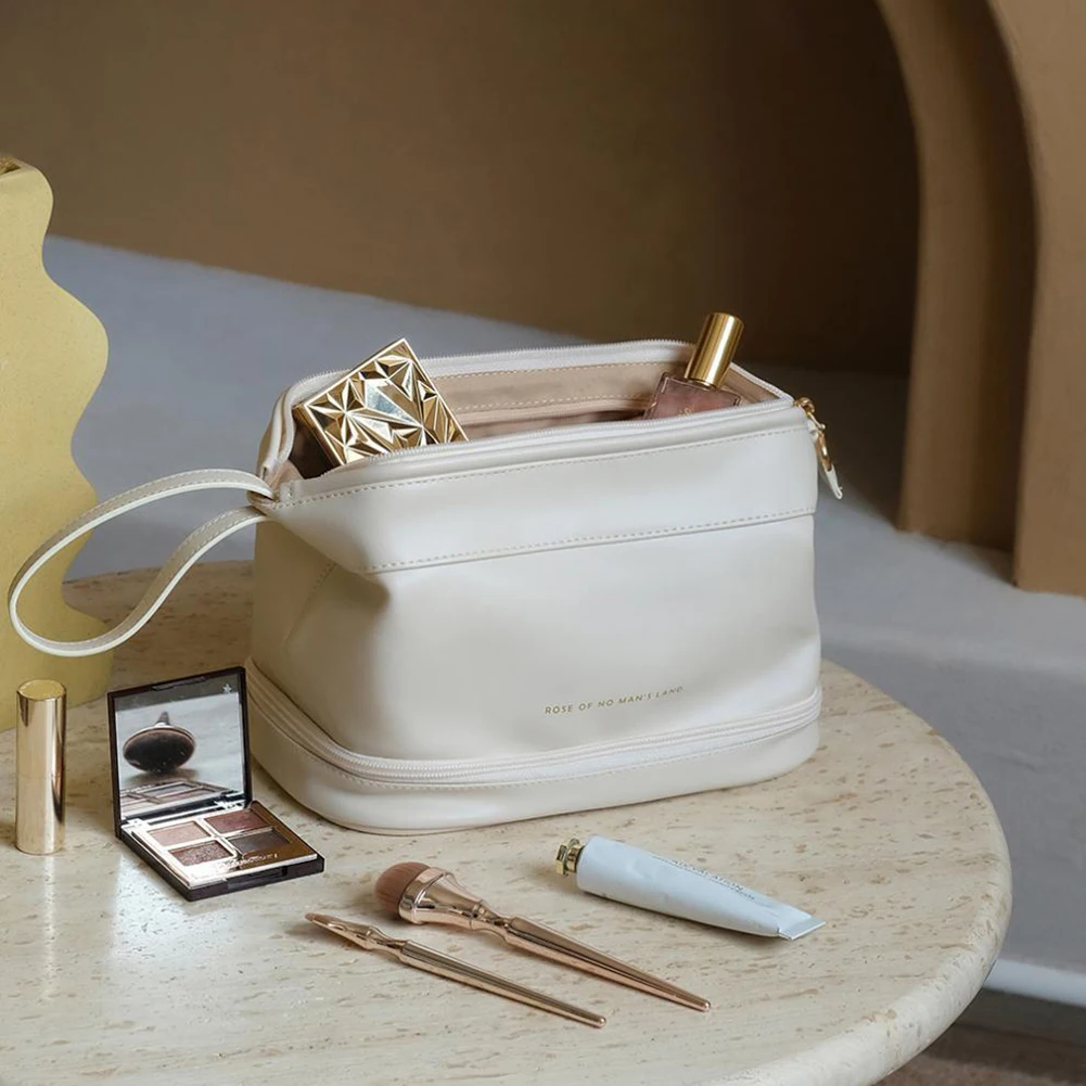 

Outdoor Girl Makeup Bag Women Cosmetic Bag Women Toiletries Organizer Waterproof Female Storage PU Make up Cases