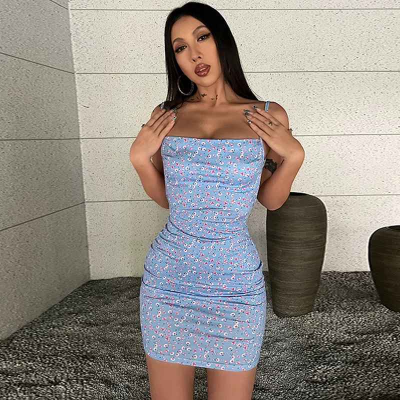 Новинка 2024 модное и соблазнительное платье на бретельках с одним воротником для