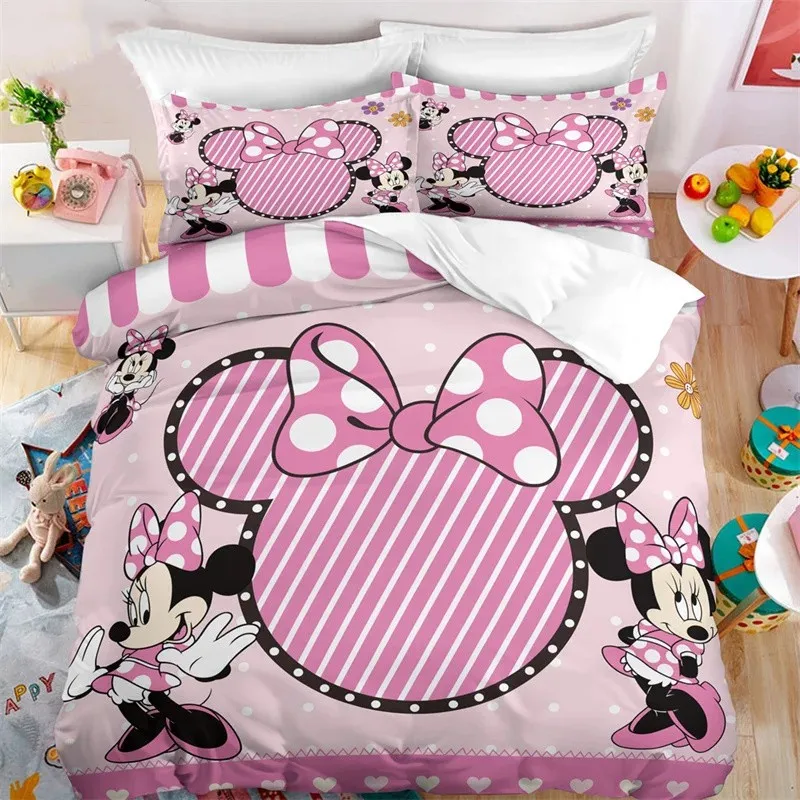 Комплект постельного белья из полиэстера с рисунком Микки и Минни