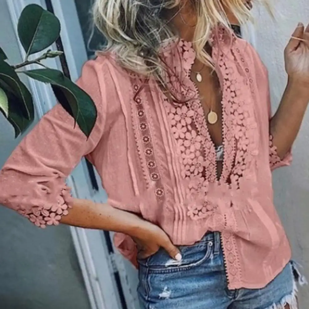 

Floral Print Women T-shirt Sexy Decolletage Embossing Loose Half Sleeve Blouse for Daily Wear