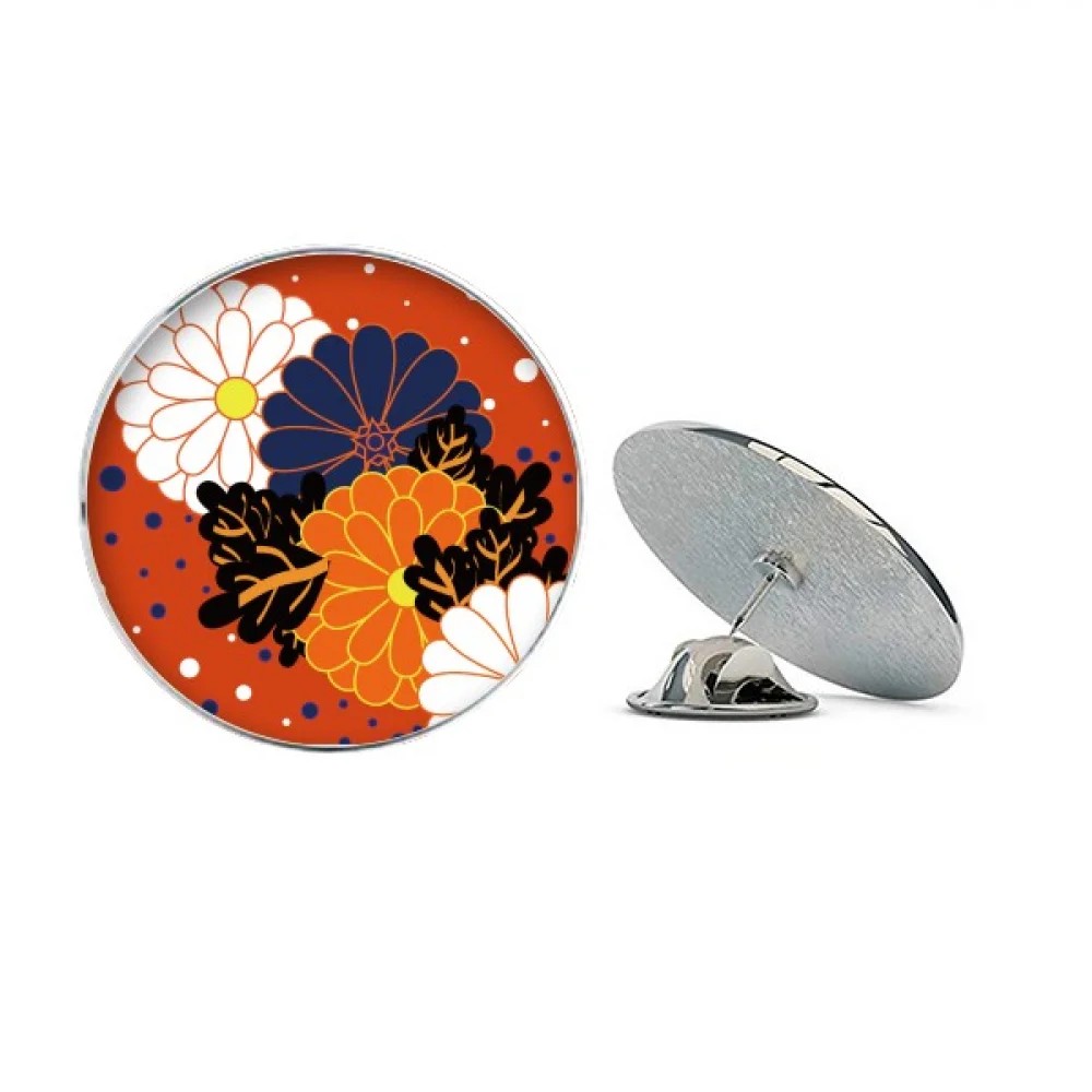 

Цветная декоративная круглая металлическая брошь в виде цветов с хризантемой