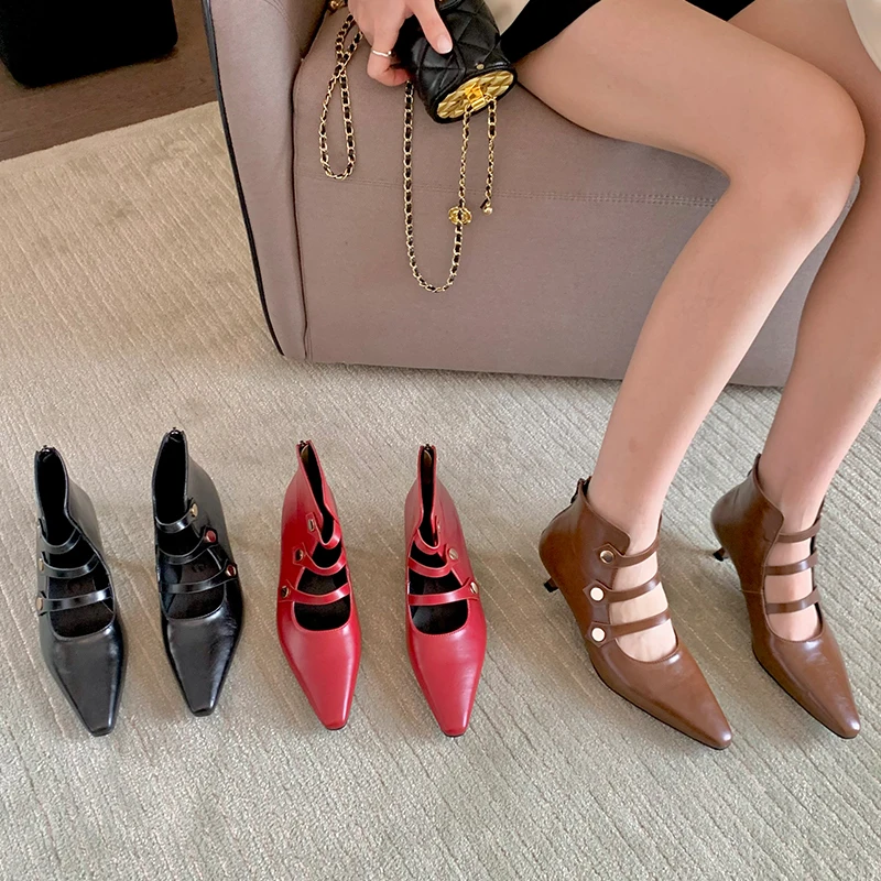 

Женские ботильоны, ботинки-гладиаторы, современная женская обувь, ажурные модные короткие ботинки с острым носком и молнией на низком каблу...